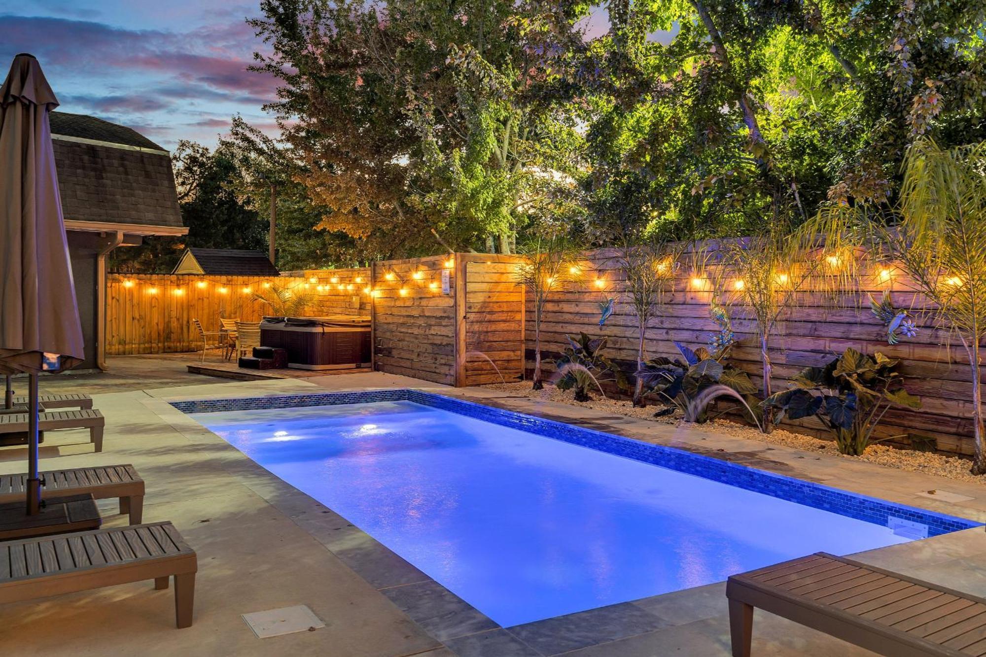 Sleeps 24-Spacious Suites Near Fq W Pool Ню Орлиънс Екстериор снимка